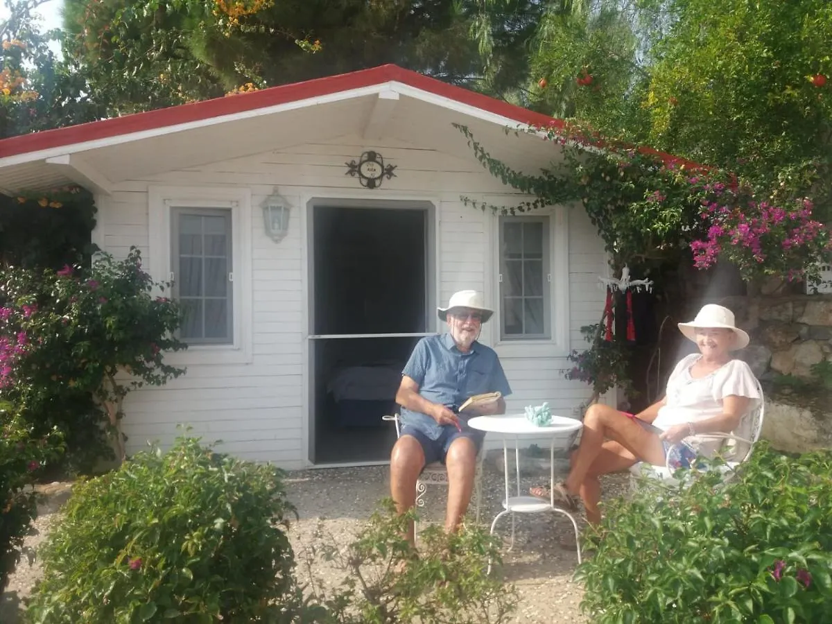 Konukevi Losta Sahil Evi - Adults Only +12 Selimiye  Türkiye